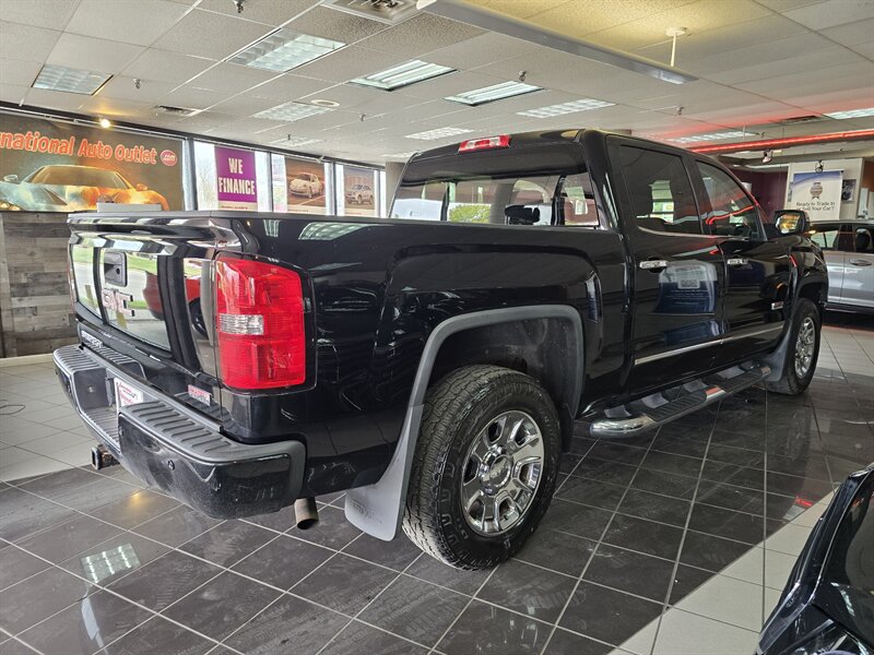 2014 GMC Sierra 1500 SLE-CREW CAB-4X4/ALL-TERRAIN - Photo 4 - Hamilton, OH 45015