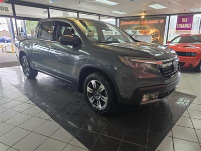 2019 Honda Ridgeline RTL-E 4DR CREW CAB 4X4   - Photo 3 - Hamilton, OH 45015