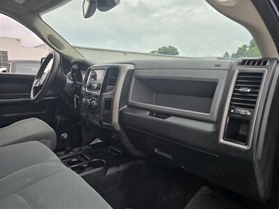 2018 RAM 2500 Tradesman 4DR CREW CAB 4X4   - Photo 15 - Hamilton, OH 45015