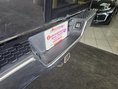 2018 RAM 2500 Tradesman 4DR CREW CAB 4X4   - Photo 27 - Hamilton, OH 45015