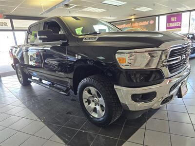 2019 RAM 1500 Big Horn/CREW CAB/H/4X4   - Photo 4 - Hamilton, OH 45015