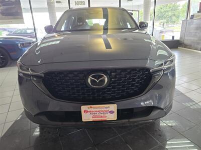 2022 Mazda CX-5 2.5 S Carbon Edition   - Photo 2 - Hamilton, OH 45015