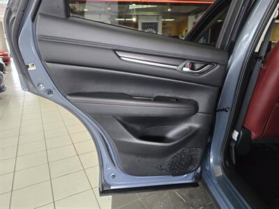 2022 Mazda CX-5 2.5 S Carbon Edition   - Photo 10 - Hamilton, OH 45015