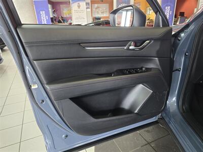 2022 Mazda CX-5 2.5 S Carbon Edition   - Photo 7 - Hamilton, OH 45015