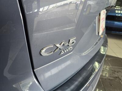 2022 Mazda CX-5 2.5 S Carbon Edition   - Photo 32 - Hamilton, OH 45015