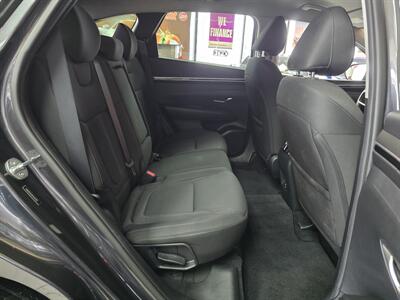 2023 Hyundai TUCSON SEL   - Photo 16 - Hamilton, OH 45015