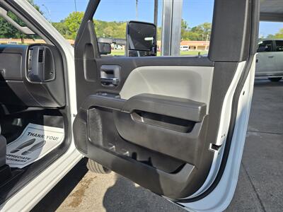 2019 Chevrolet Silverado 3500 Work Truck 2DR REGULAR CAB SWB CHASSIS   - Photo 7 - Hamilton, OH 45015