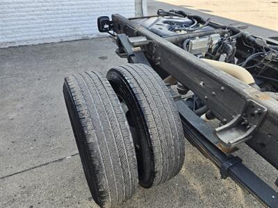 2019 Chevrolet Silverado 3500 Work Truck 2DR REGULAR CAB SWB CHASSIS   - Photo 17 - Hamilton, OH 45015