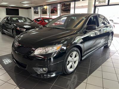 2011 Toyota Camry SE   - Photo 1 - Hamilton, OH 45015