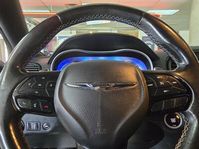 2021 Chrysler 300 Series S V6 4DR SEDAN   - Photo 23 - Hamilton, OH 45015