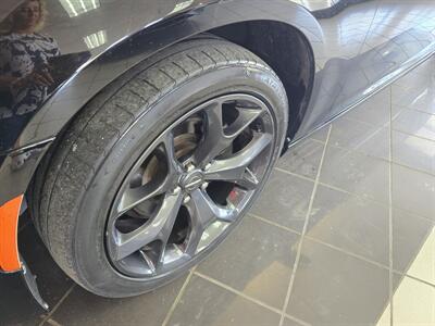 2021 Chrysler 300 Series S V6 4DR SEDAN   - Photo 25 - Hamilton, OH 45015