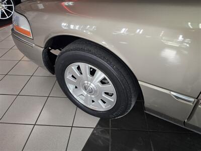 2004 Mercury Grand Marquis LS Premium   - Photo 26 - Hamilton, OH 45015