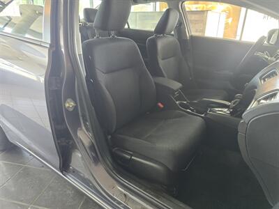 2014 Honda Civic LX   - Photo 14 - Hamilton, OH 45015