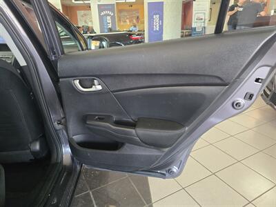 2014 Honda Civic LX   - Photo 15 - Hamilton, OH 45015