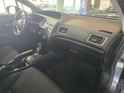2014 Honda Civic LX   - Photo 13 - Hamilton, OH 45015