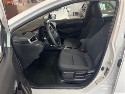 2024 Toyota Corolla LE 4DR SEDAN   - Photo 9 - Hamilton, OH 45015