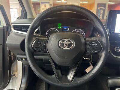2024 Toyota Corolla LE 4DR SEDAN   - Photo 14 - Hamilton, OH 45015