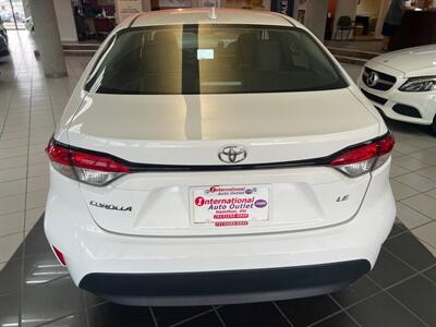 2024 Toyota Corolla LE 4DR SEDAN   - Photo 7 - Hamilton, OH 45015
