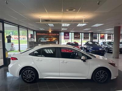 2024 Toyota Corolla LE 4DR SEDAN   - Photo 5 - Hamilton, OH 45015