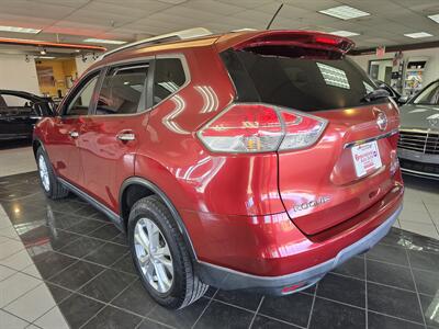 2016 Nissan Rogue SV 4DR CROSSOVER   - Photo 6 - Hamilton, OH 45015