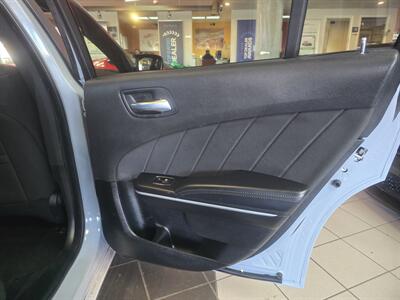 2022 Dodge Charger SXT 4DR SEDAN - Photo 14 - Hamilton, OH 45015