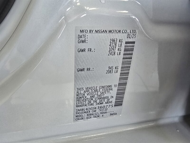 2025 Nissan Altima 2.5 SR 4DR SEDAN - Photo 34 - Hamilton, OH 45015