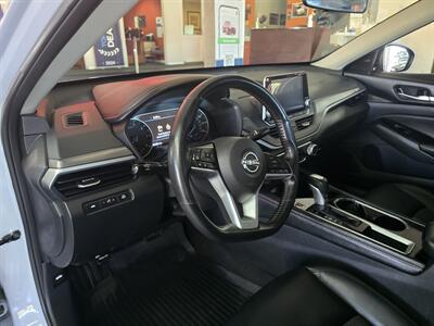 2025 Nissan Altima 2.5 SR 4DR SEDAN - Photo 8 - Hamilton, OH 45015