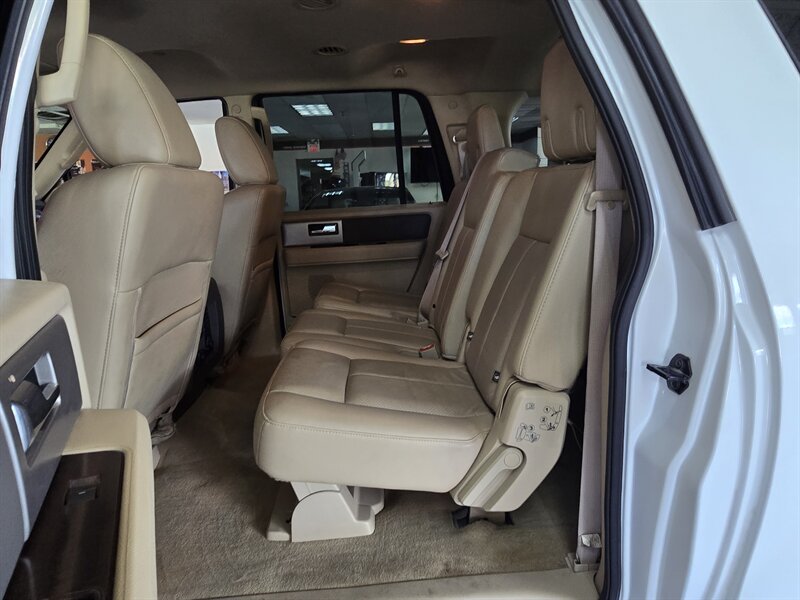 2014 Ford Expedition EL XLT 4DR SUV 4X4 - Photo 12 - Hamilton, OH 45015