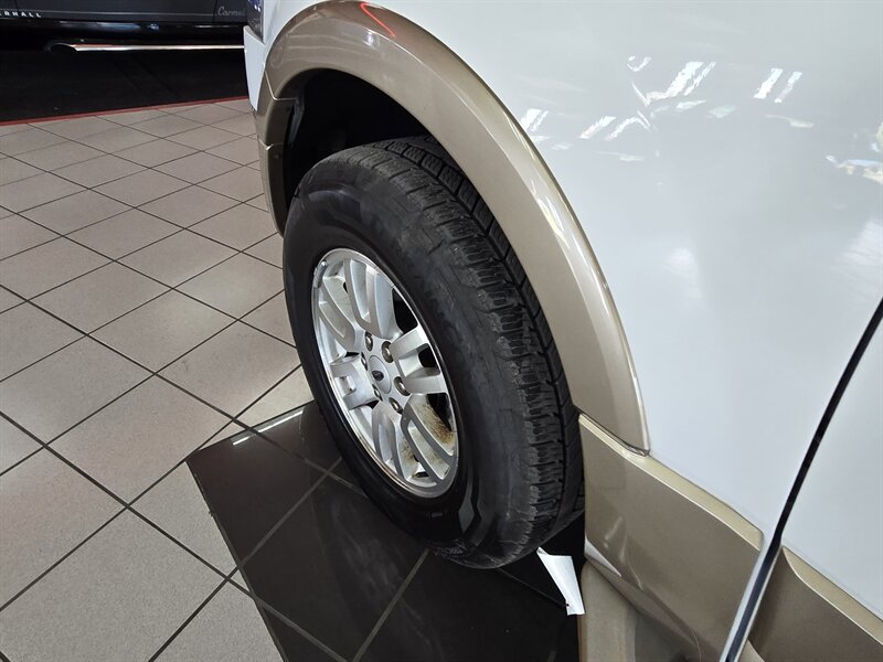 2014 Ford Expedition EL XLT 4DR SUV 4X4 - Photo 41 - Hamilton, OH 45015