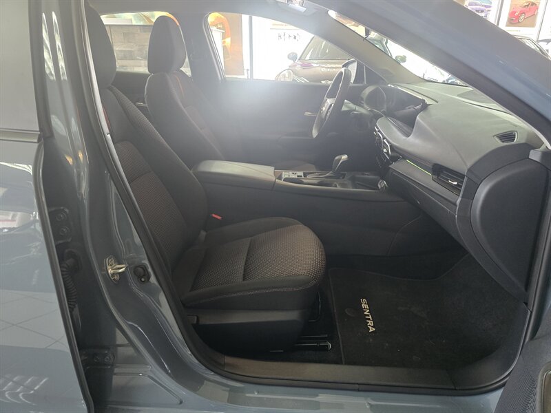2026 Nissan Sentra SR 4DR SEDAN - Photo 14 - Hamilton, OH 45015