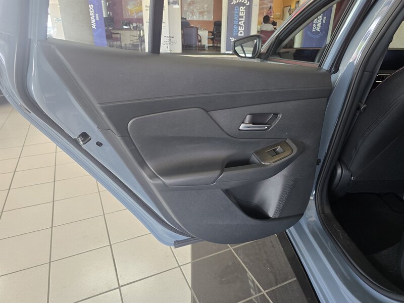 2026 Nissan Sentra SR 4DR SEDAN - Photo 10 - Hamilton, OH 45015