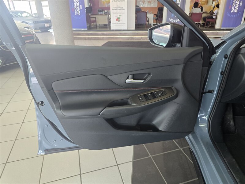 2026 Nissan Sentra SR 4DR SEDAN - Photo 7 - Hamilton, OH 45015