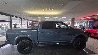 2015 RAM 1500 Sport 4DR CREW CAB 4X4   - Photo 4 - Hamilton, OH 45015