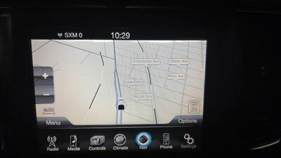 2015 RAM 1500 Sport 4DR CREW CAB 4X4   - Photo 17 - Hamilton, OH 45015