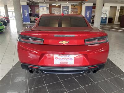 2016 Chevrolet Camaro LT 2DR COUPE/1LT   - Photo 7 - Hamilton, OH 45015