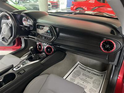 2016 Chevrolet Camaro LT 2DR COUPE/1LT   - Photo 21 - Hamilton, OH 45015