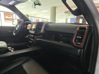 2019 RAM 1500 Rebel 4DR QUAD CAB 4X4   - Photo 13 - Hamilton, OH 45015