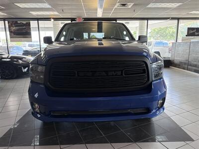 2017 RAM 1500 Express-QUAD CAB-4X4-V6   - Photo 2 - Hamilton, OH 45015