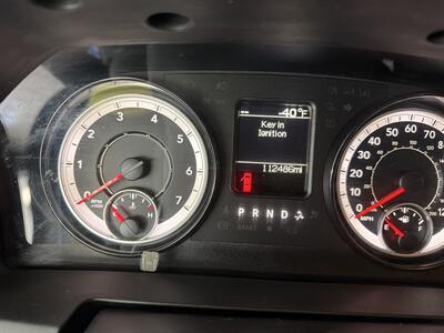 2017 RAM 1500 Express-QUAD CAB-4X4-V6   - Photo 19 - Hamilton, OH 45015