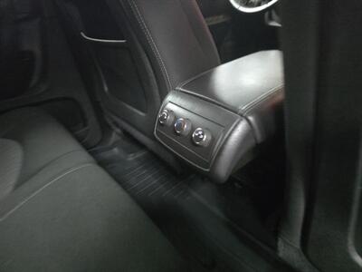 2015 Chevrolet Traverse LT 4DR SUV w/1LT   - Photo 20 - Hamilton, OH 45015