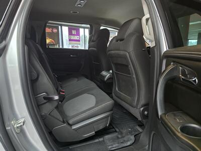 2015 Chevrolet Traverse LT 4DR SUV w/1LT   - Photo 18 - Hamilton, OH 45015