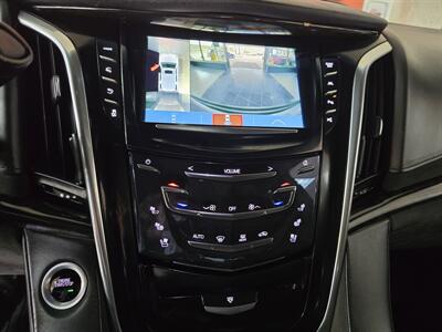 2018 Cadillac Escalade Platinum 4DR SUV AWD   - Photo 26 - Hamilton, OH 45015
