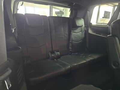 2018 Cadillac Escalade Platinum 4DR SUV AWD   - Photo 23 - Hamilton, OH 45015