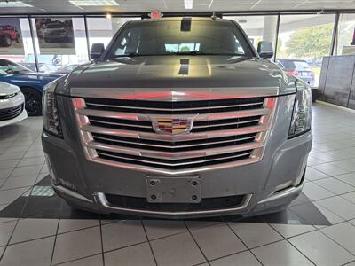 2018 Cadillac Escalade Platinum 4DR SUV AWD   - Photo 2 - Hamilton, OH 45015