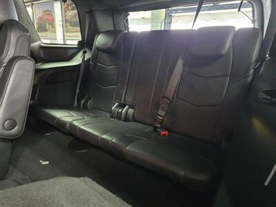 2018 Cadillac Escalade Platinum 4DR SUV AWD   - Photo 12 - Hamilton, OH 45015