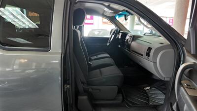 2011 GMC Sierra 1500 SL 4DR EXTENDED CAB/V8   - Photo 21 - Hamilton, OH 45015