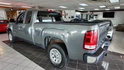 2011 GMC Sierra 1500 SL 4DR EXTENDED CAB/V8   - Photo 8 - Hamilton, OH 45015