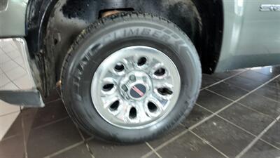 2011 GMC Sierra 1500 SL 4DR EXTENDED CAB/V8   - Photo 30 - Hamilton, OH 45015