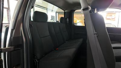 2011 GMC Sierra 1500 SL 4DR EXTENDED CAB/V8   - Photo 26 - Hamilton, OH 45015