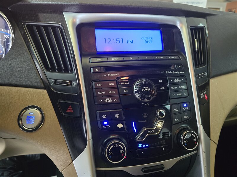 2011 Hyundai SONATA Limited 2.0T 4DR SEDAN - Photo 20 - Hamilton, OH 45015